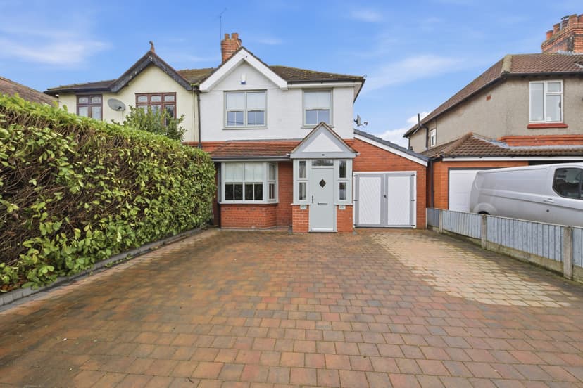 Image 2:3 bedroom Semi-detached house to rent