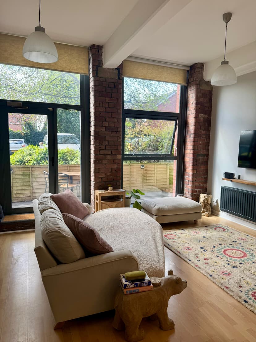 Image 1:1 bedroom Flat to rent