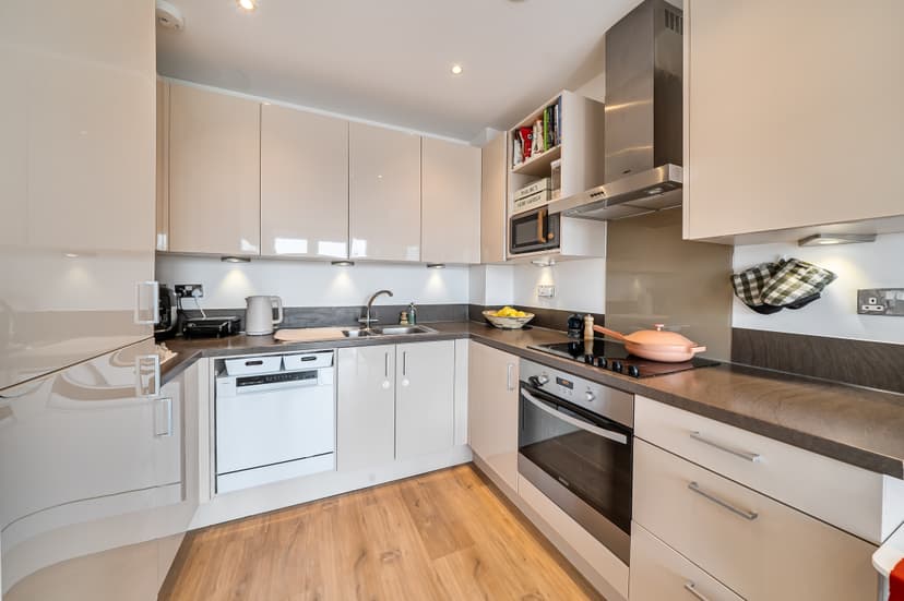 Image 2:1 bedroom Apartment or flat to rent