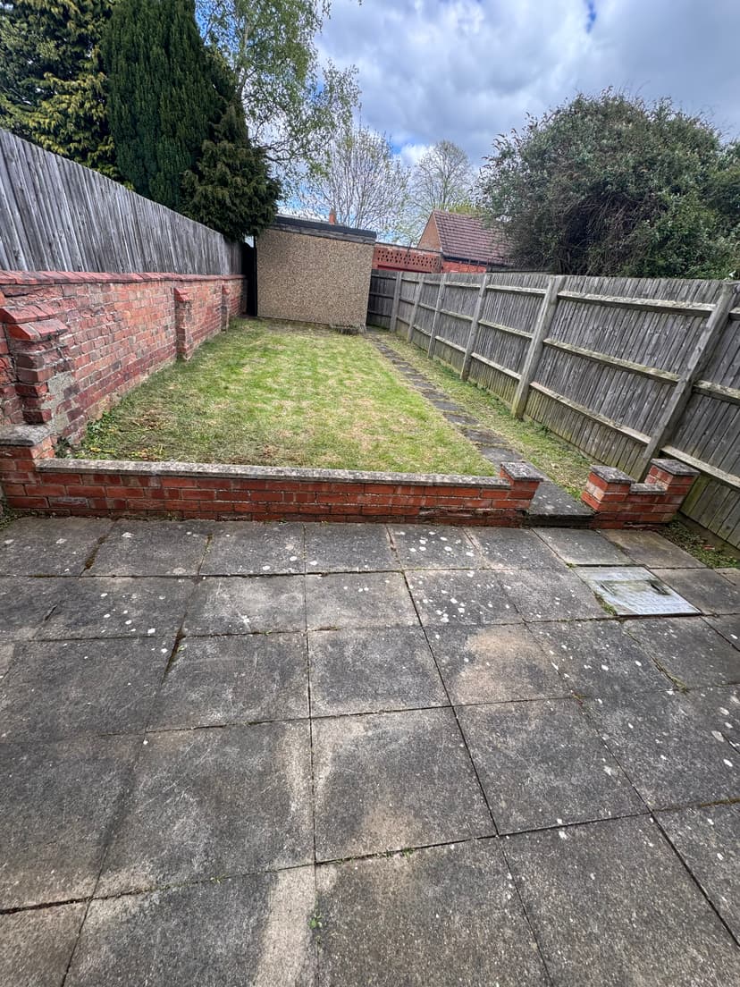 Image 3:3 bedroom End-of-terrace house to rent