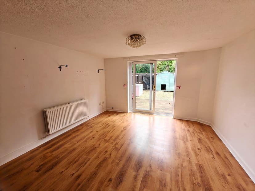 Image 3:2 bedroom End-of-terrace house to rent