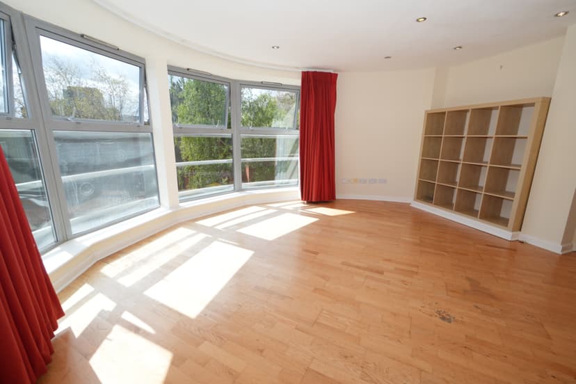 Image 2:2 bedroom Apartment or flat to rent