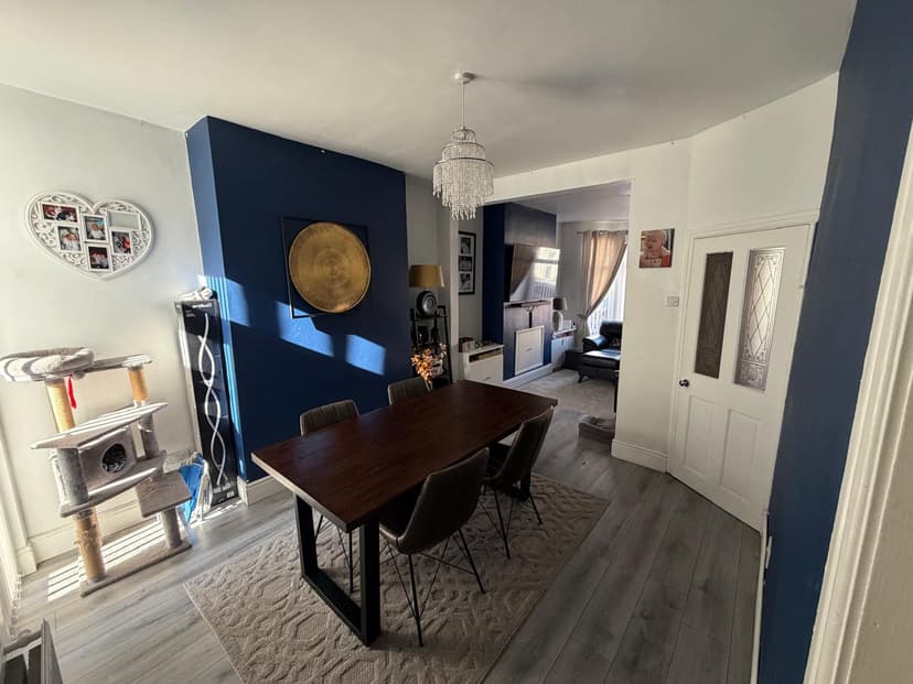 Image 1:3 bedroom Terraced house to rent
