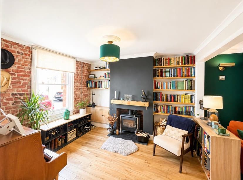 Image 1:2 bedroom Terraced house to rent