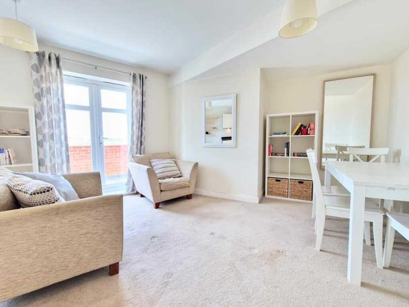 Image 2:2 bedroom Apartment or flat to rent