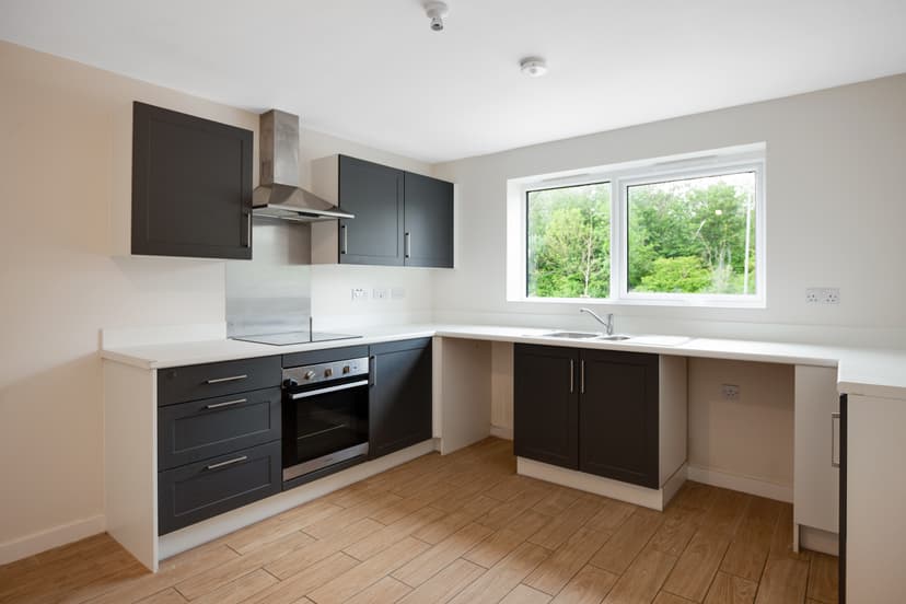 Image 2:3 bedroom End-of-terrace house to rent