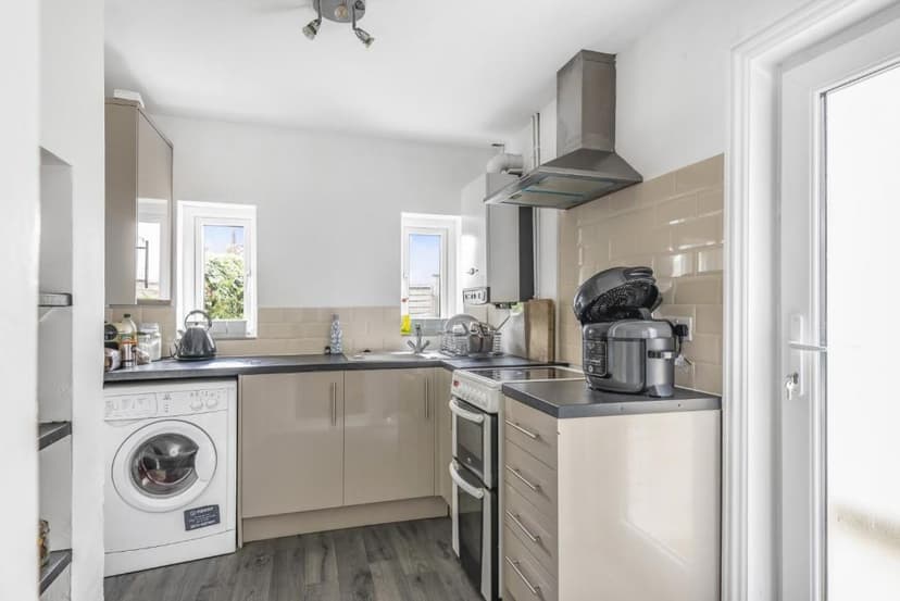 Image 2:2 bedroom Terraced house to rent