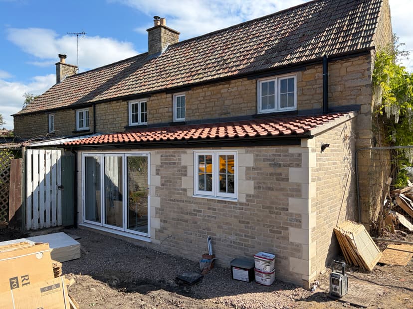 Image 3:2 bedroom Semi-detached house to rent