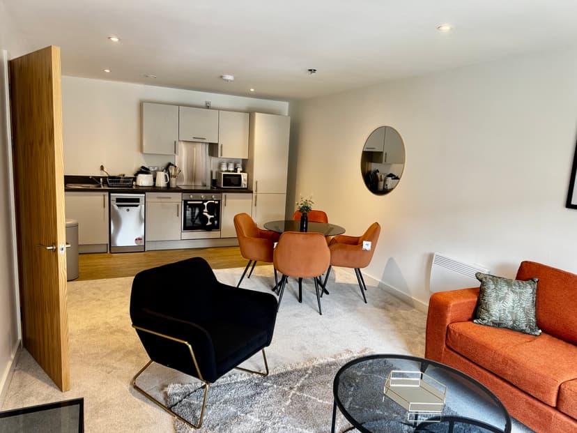 Image 3:2 bedroom Apartment or flat to rent
