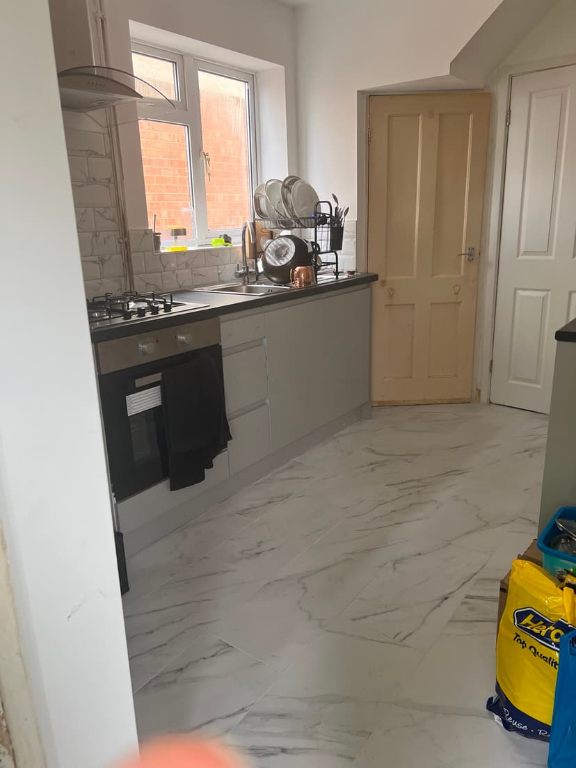 Image 2:3 bedroom Semi-detached house to rent