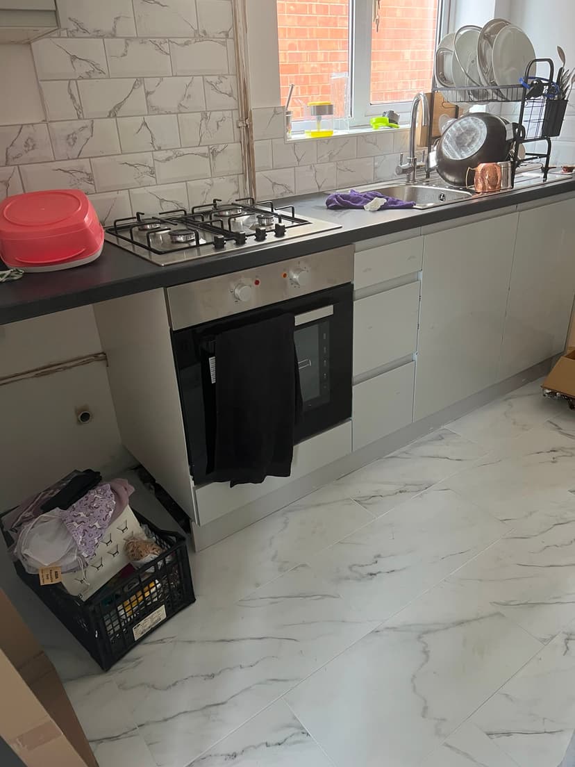 Image 2:3 bedroom Semi-detached house to rent