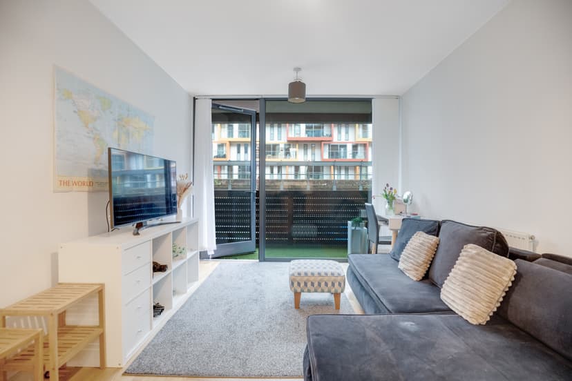 Image 2:1 bedroom Apartment or flat to rent