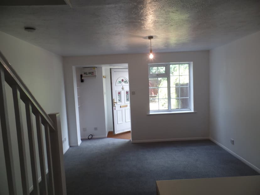 Image 2:1 bedroom End-of-terrace house to rent
