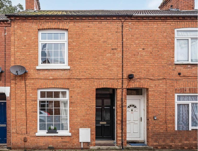 Image 1:3 bedroom Terraced house to rent