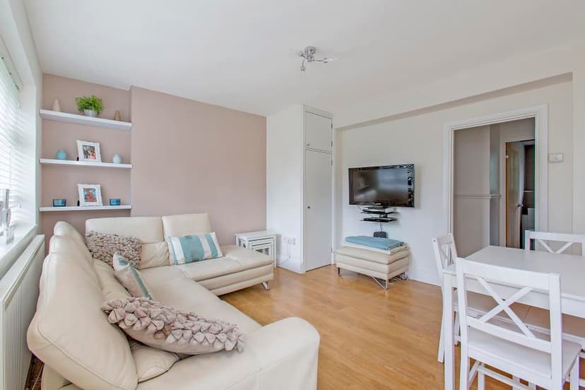 Image 2:2 bedroom Apartment or flat to rent