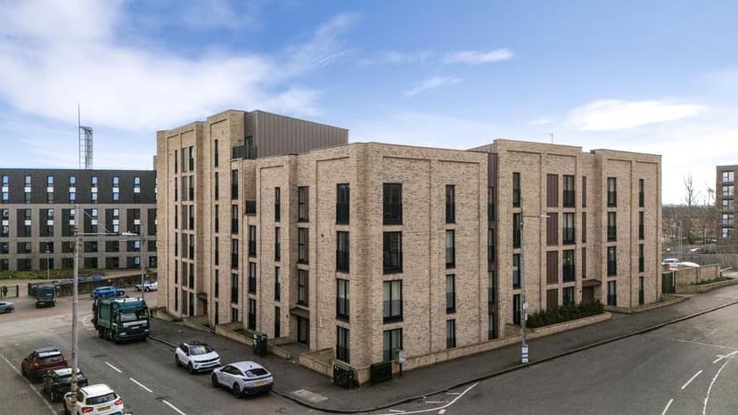 Image 1:2 bedroom Flat to rent