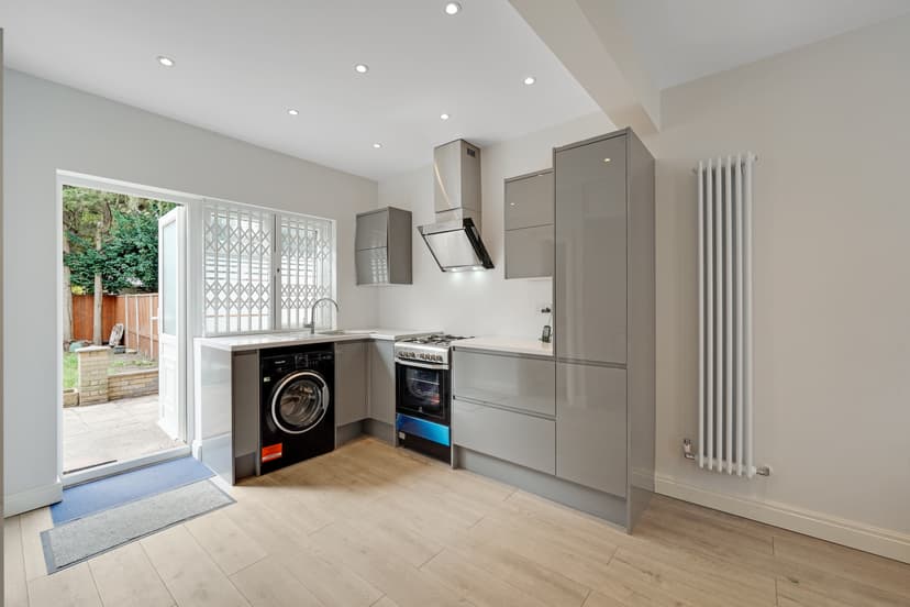 Image 2:2 bedroom Terraced house to rent
