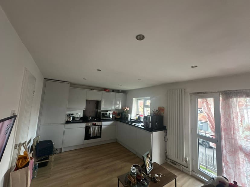 Image 3:2 bedroom Apartment or flat to rent