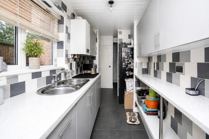 Image 2:2 bedroom Terraced house to rent