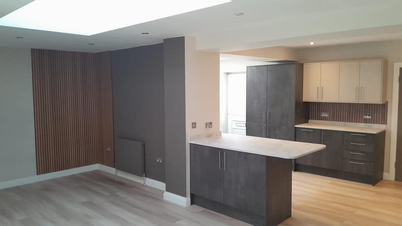 Image 1:3 bedroom Ground floor flat to rent