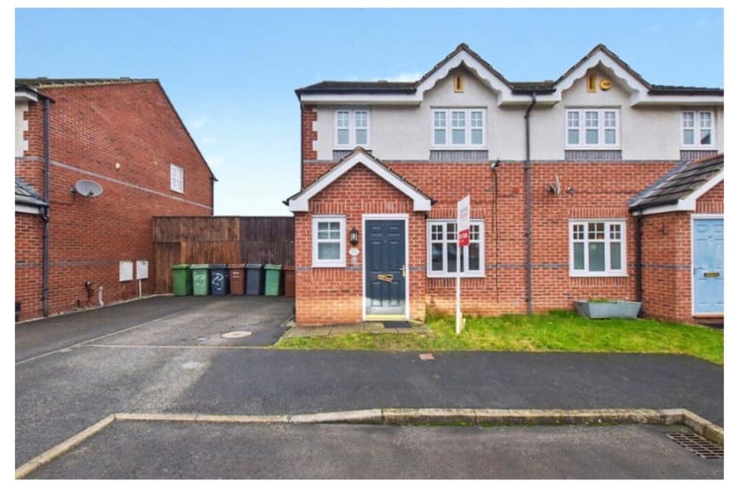 Image 1:3 bedroom Semi-detached house to rent