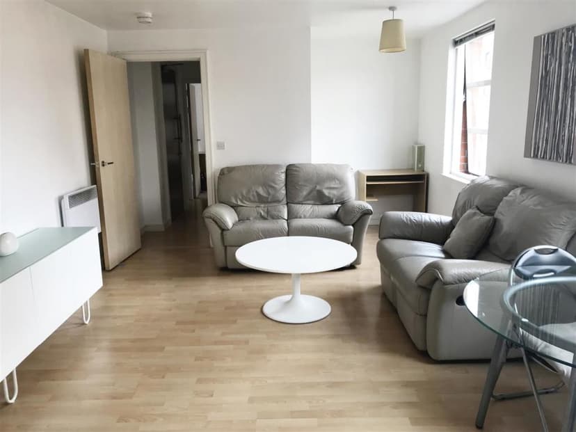 Image 3:1 bedroom Apartment or flat to rent