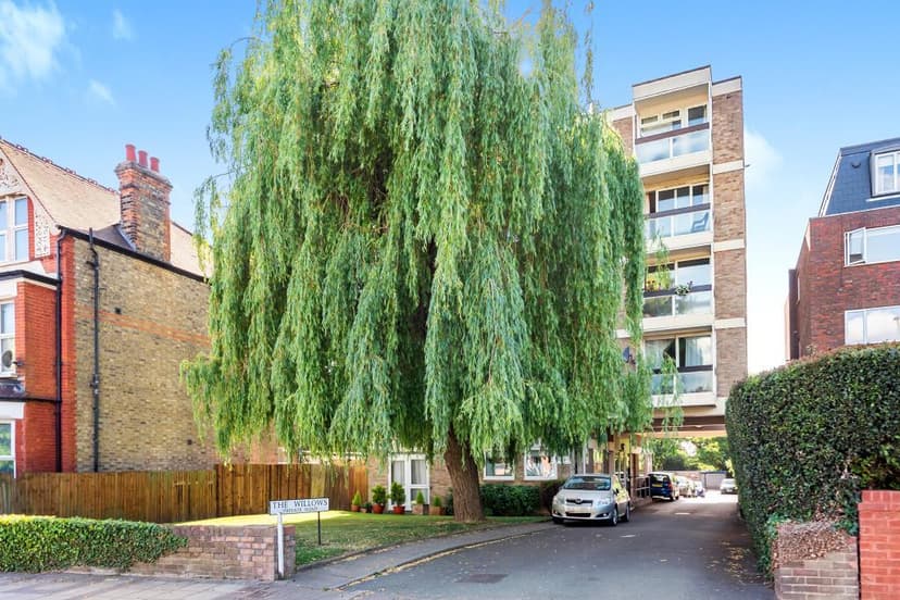 Image 1:2 bedroom Apartment or flat to rent