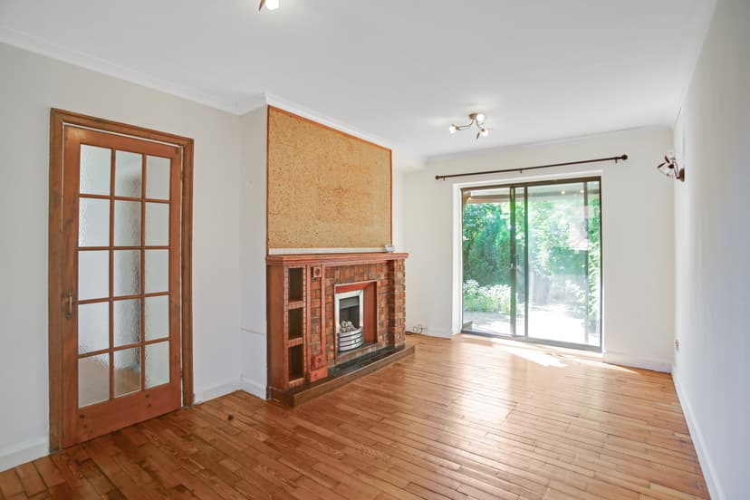Image 2:3 bedroom Semi-detached house to rent