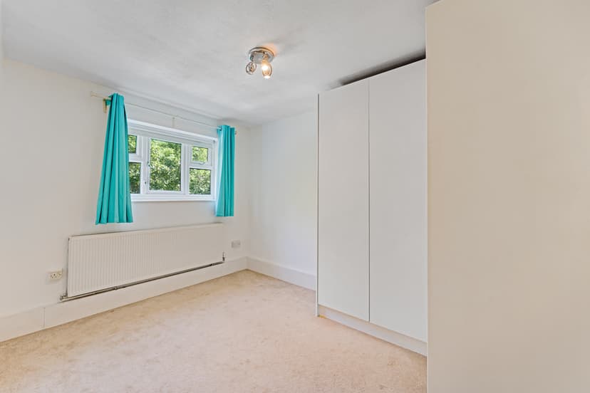 Image 3:2 bedroom Apartment or flat to rent