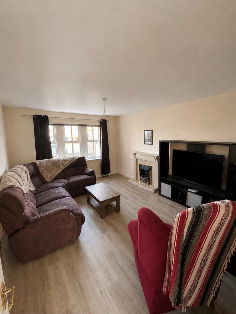 Image 1:2 bedroom Apartment or flat to rent