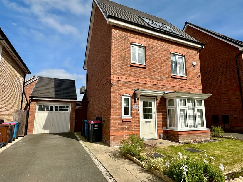 Image 1:4 bedroom Detached house to rent