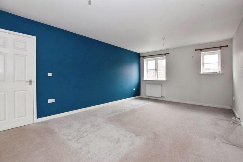 Image 3:2 bedroom Maisonette to rent