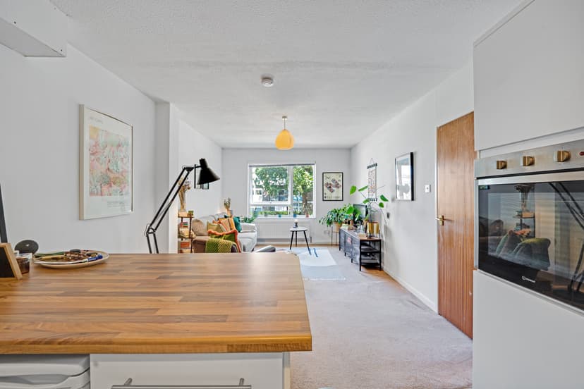 Image 3:1 bedroom Apartment or flat to rent