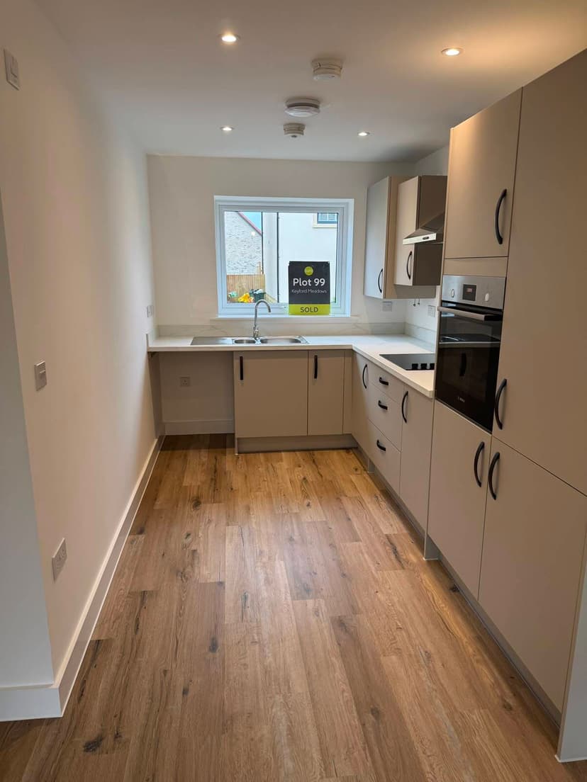 Image 3:3 bedroom Semi-detached house to rent