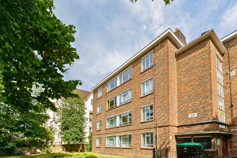 Image 1:1 bedroom Apartment or flat to rent