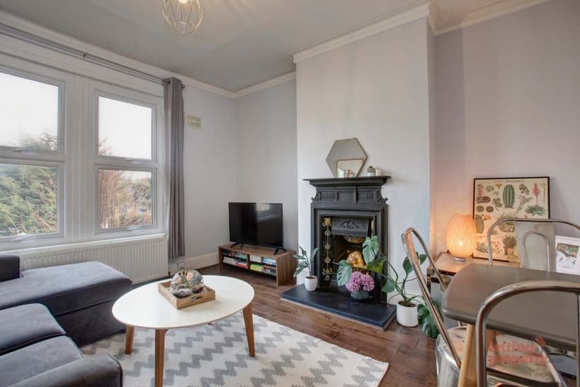 Image 2:2 bedroom Apartment or flat to rent