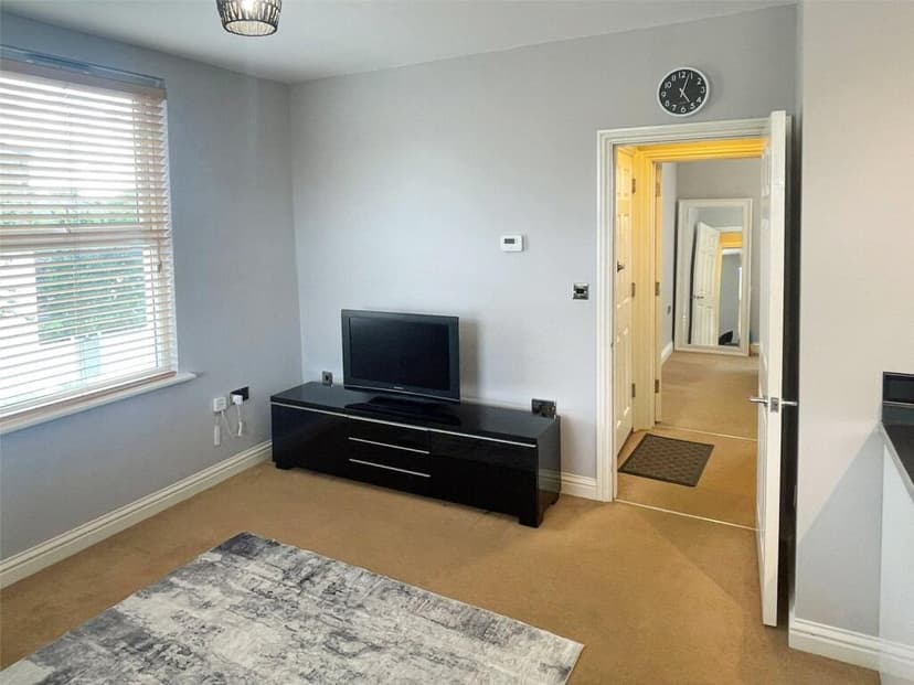 Image 2:1 bedroom Apartment or flat to rent