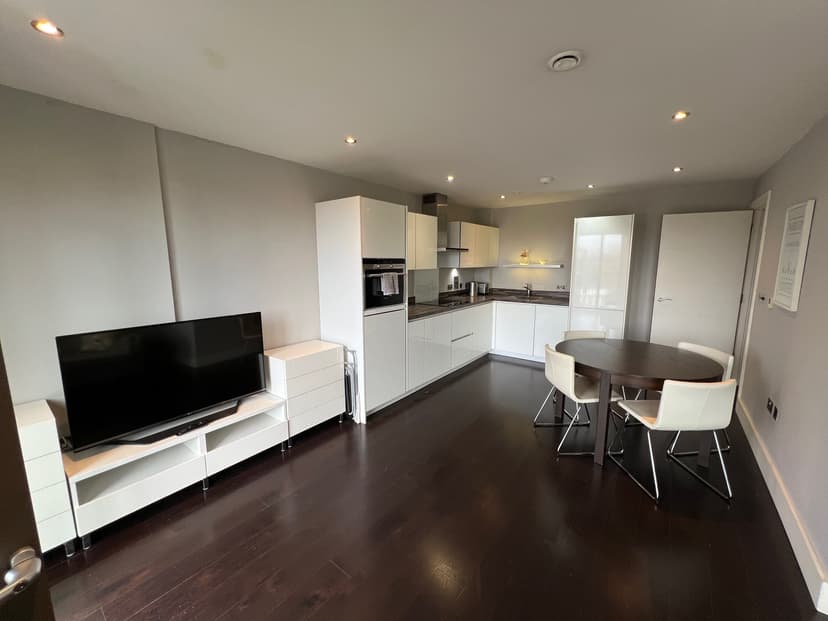 Image 3:1 bedroom Apartment or flat to rent