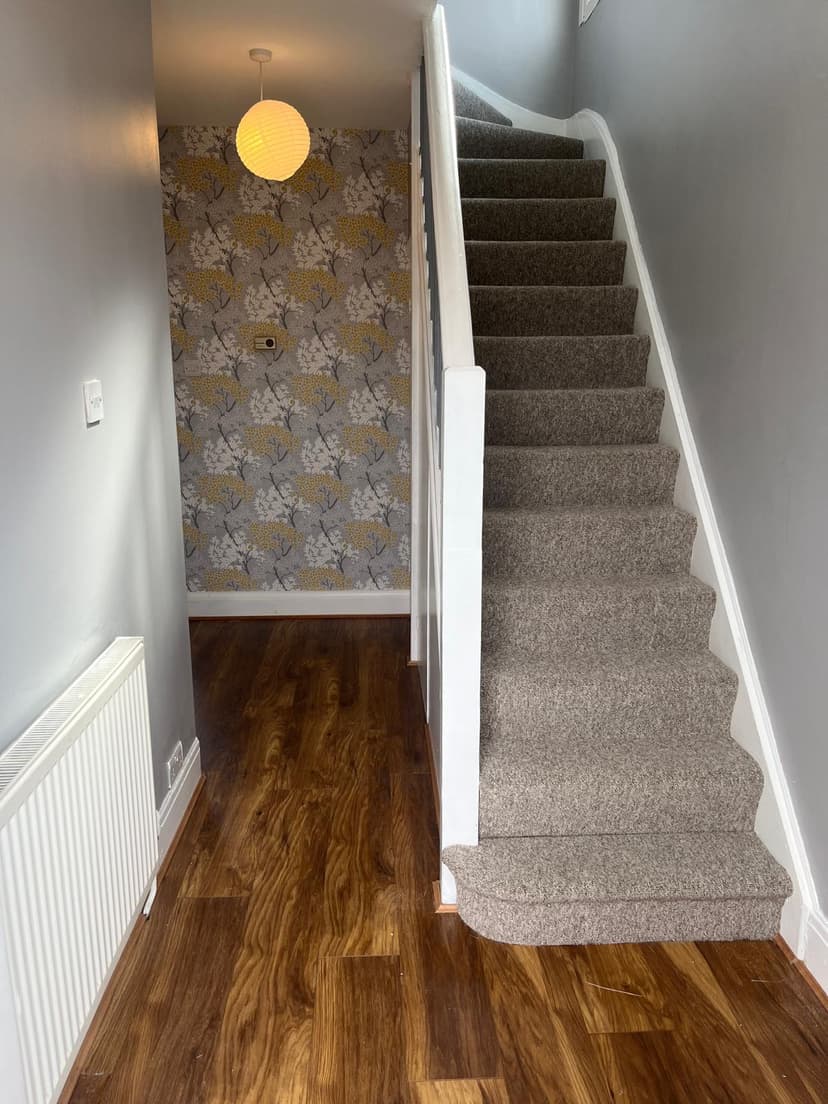 Image 1:3 bedroom End-of-terrace house to rent