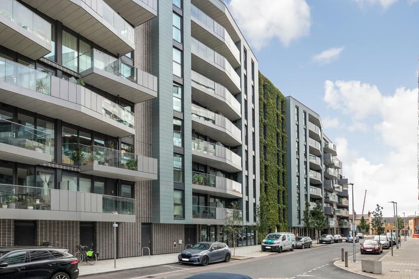 Image 1:2 bedroom Apartment or flat to rent