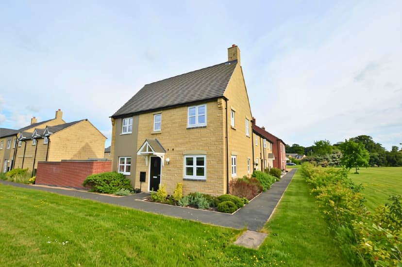 Image 2:3 bedroom Semi-detached house to rent