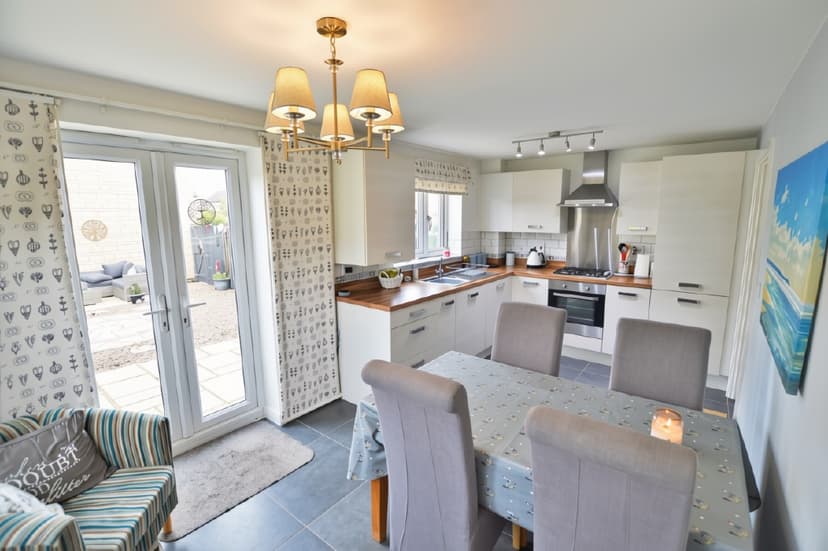 Image 3:3 bedroom Semi-detached house to rent