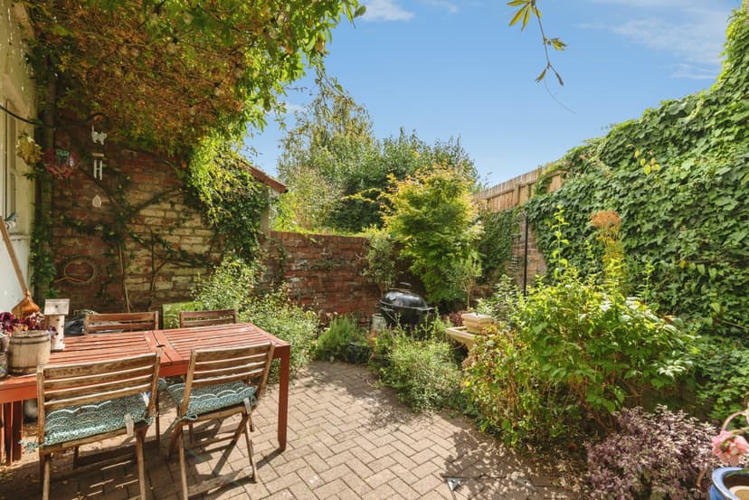 Image 1:3 bedroom Terraced house to rent