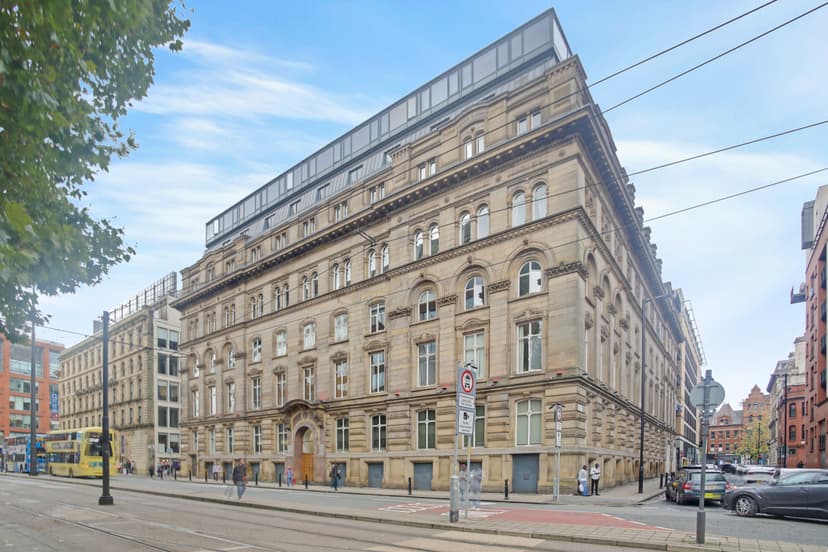 Image 1:2 bedroom Apartment or flat to rent