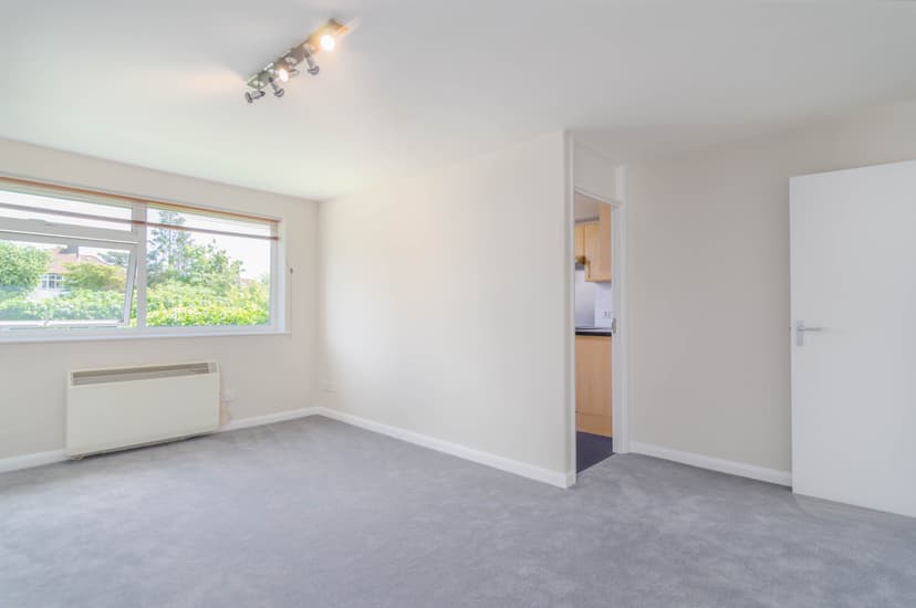 Image 3:2 bedroom Apartment or flat to rent