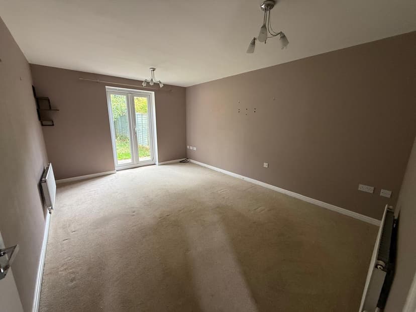 Image 3:4 bedroom Detached house to rent