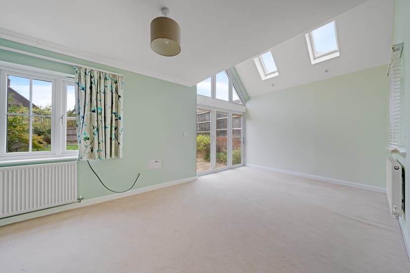 Image 3:3 bedroom Semi-detached house to rent