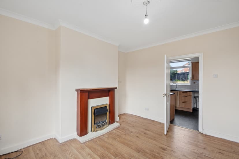Image 1:2 bedroom Terraced house to rent