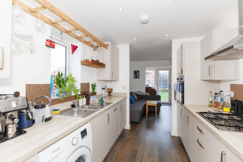 Image 3:3 bedroom Semi-detached house to rent