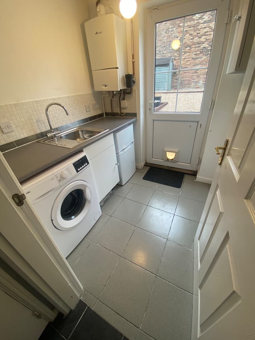 Image 3:1 bedroom House share to rent